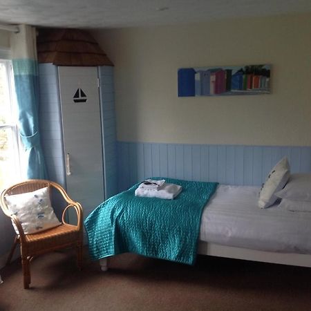 The Safe Harbour Hotel Fowey Room photo